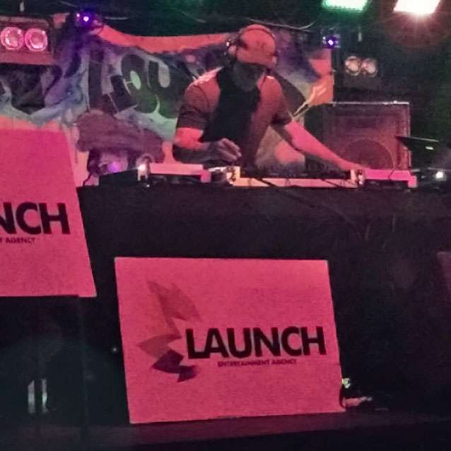 UON-DJ-Comp-DJ-Bass-Sick UON DJ Comp DJ Bass Sick